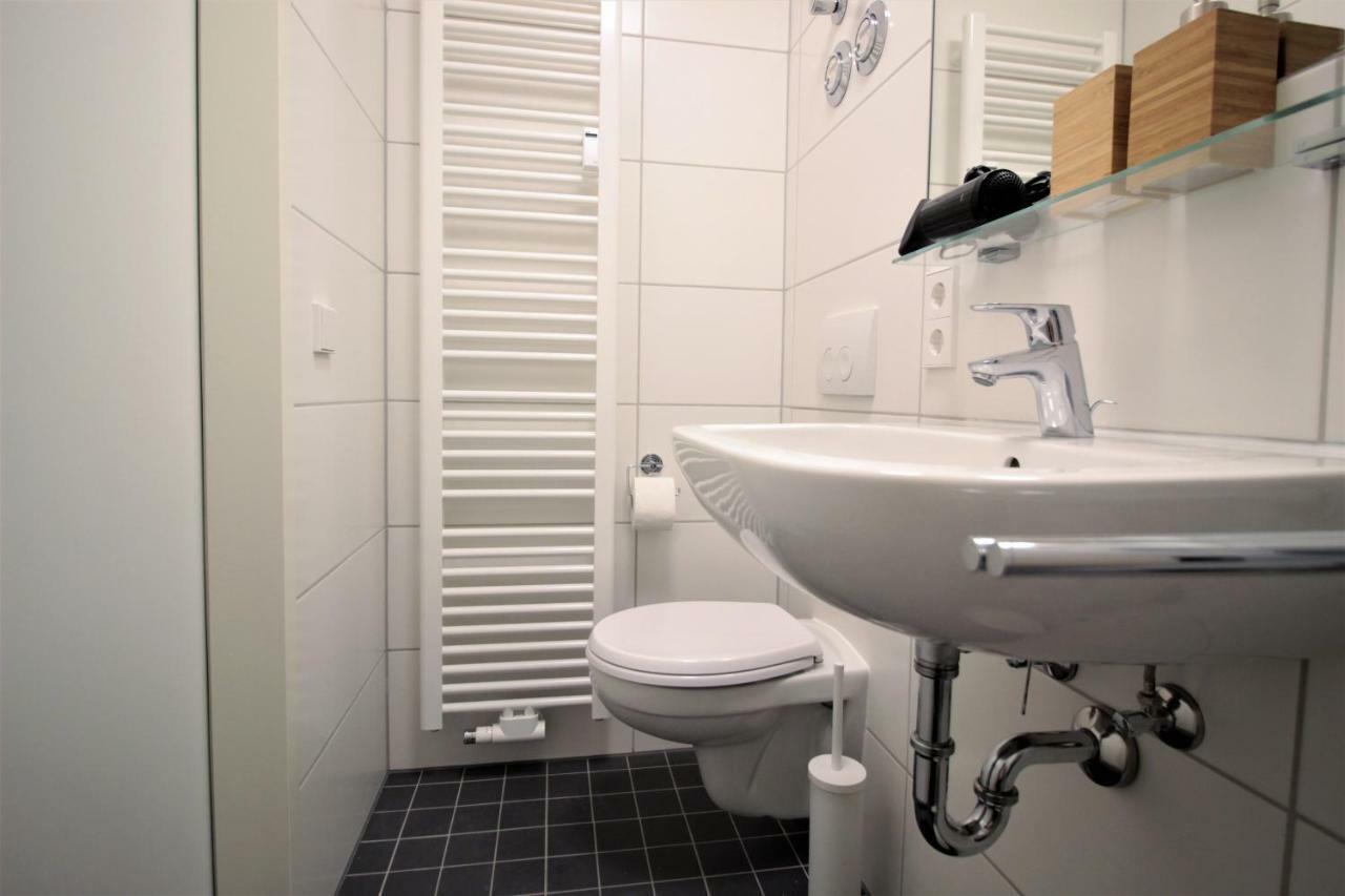 וירצבורג Studio Apartment - Balcony, Netflix, University Hospital Proximity מראה חיצוני תמונה