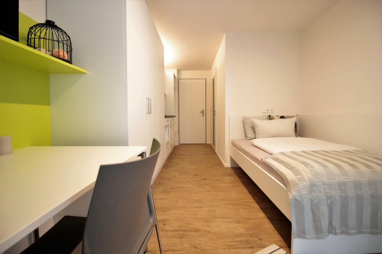 וירצבורג Studio Apartment - Balcony, Netflix, University Hospital Proximity מראה חיצוני תמונה