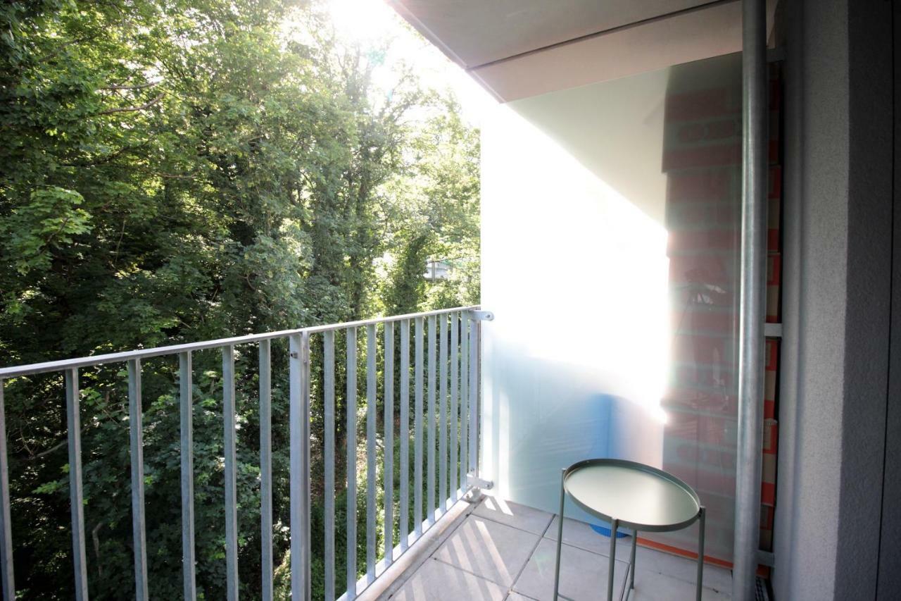 וירצבורג Studio Apartment - Balcony, Netflix, University Hospital Proximity מראה חיצוני תמונה